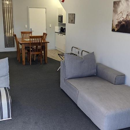 Cozy One Bedroom Apartment Near Auckland Airport Екстер'єр фото